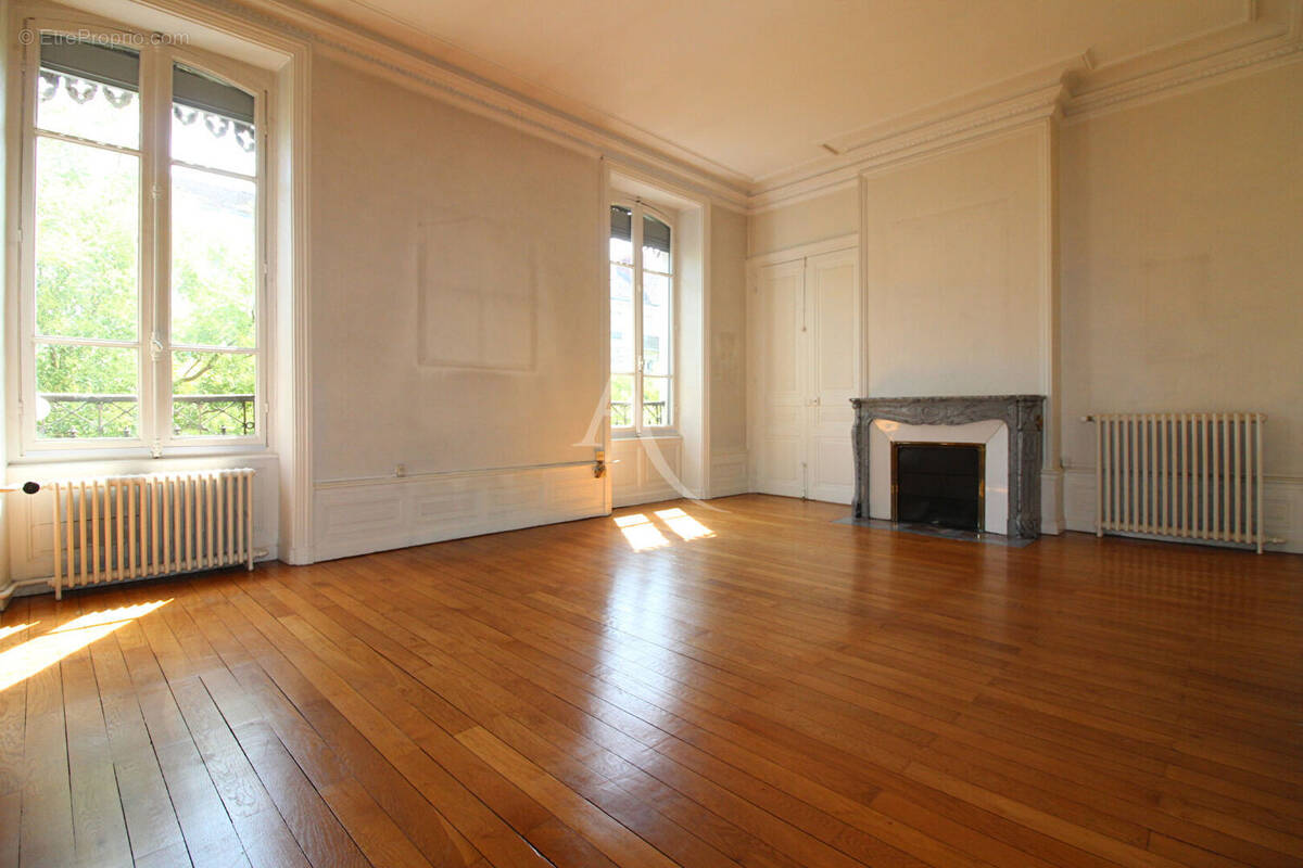 Appartement à CHALON-SUR-SAONE