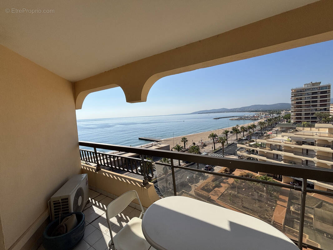 Appartement à FREJUS