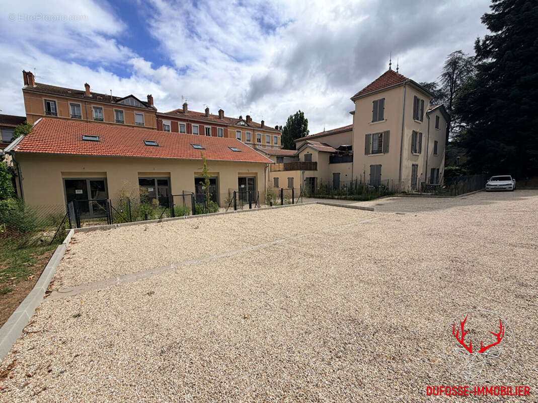 Tassin-la-Demi-Lune Vente en bloc 5 appartements 241 m² - photo 3
