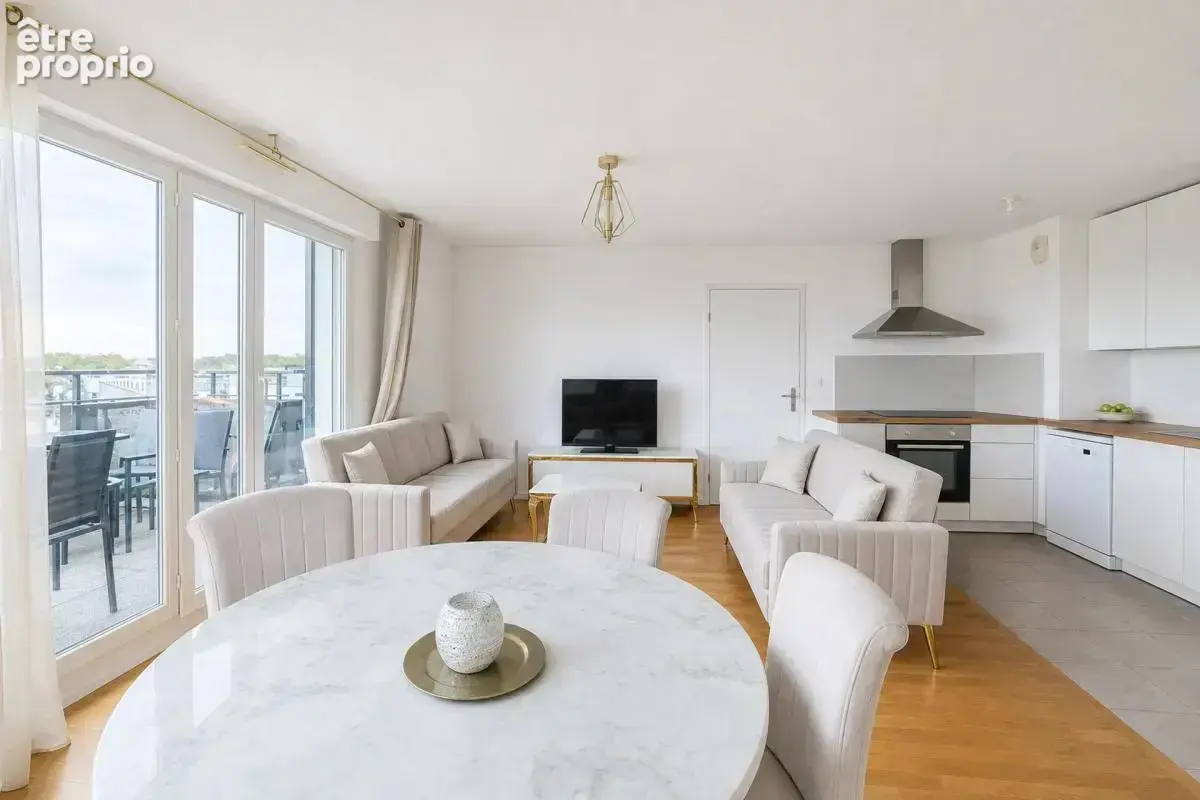 Appartement de 4 pièces de 75 m² à Châtenay-Malabry - photo 3
