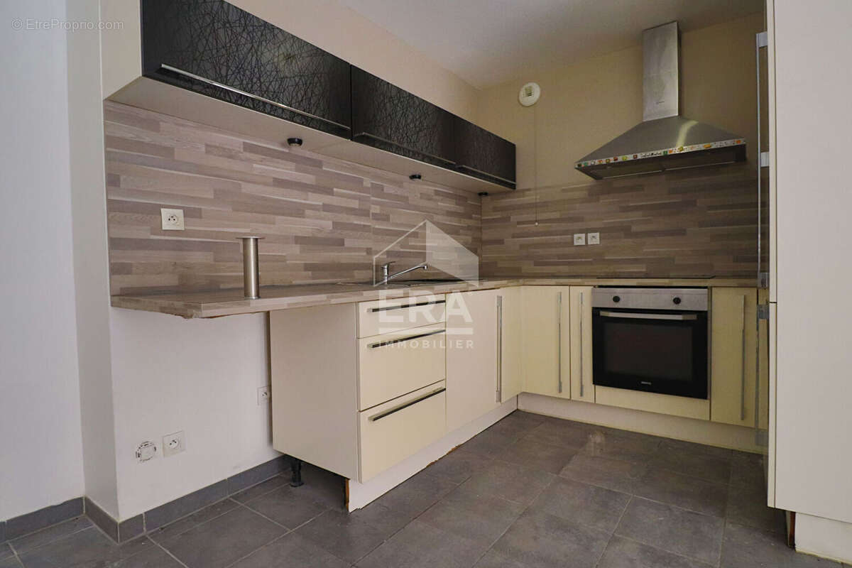 Appartement à MARSEILLE-10E