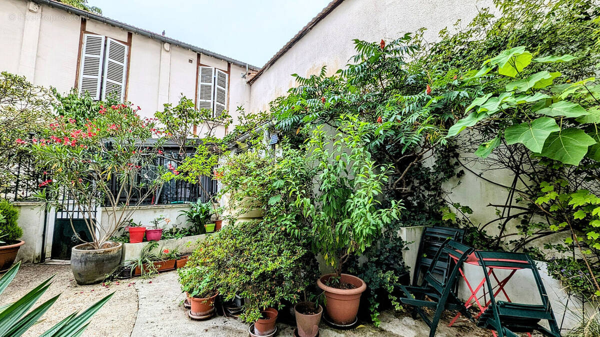 Maison à SAINT-DENIS