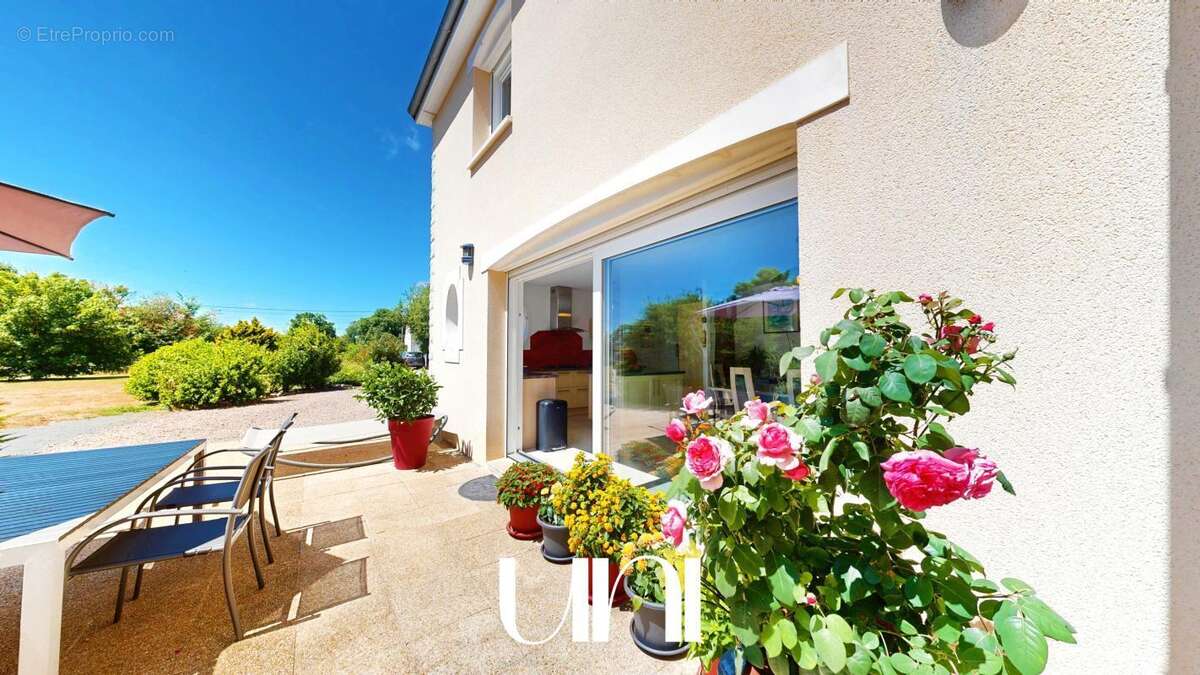 Maison 5 pièces 133m² et 3000m² de terrain - Aure sur mer - photo 3