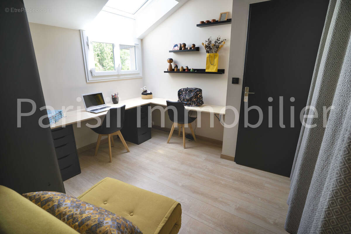 Appartement duplex - 5 pièces - 110,73m2 - Secteur val d'or - Cormeilles-en-Parisis - photo 15