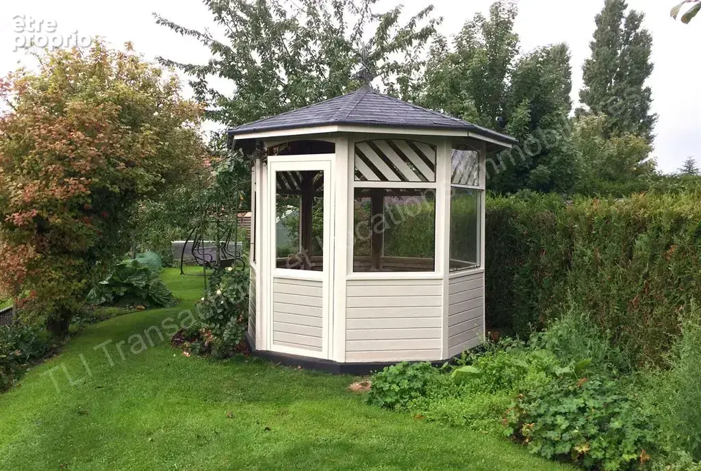 Maison secteur campagne avec jardin et garage - photo 7