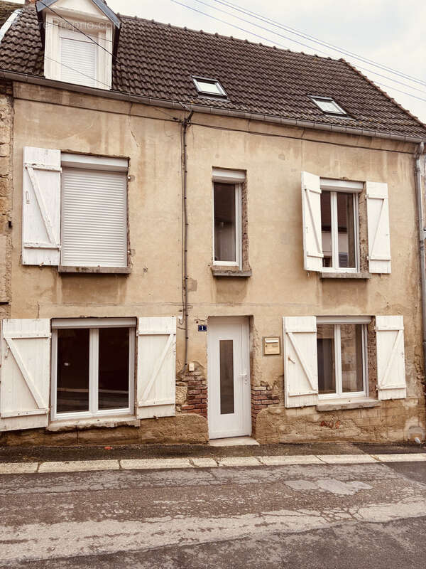 Maison à BEAURIEUX