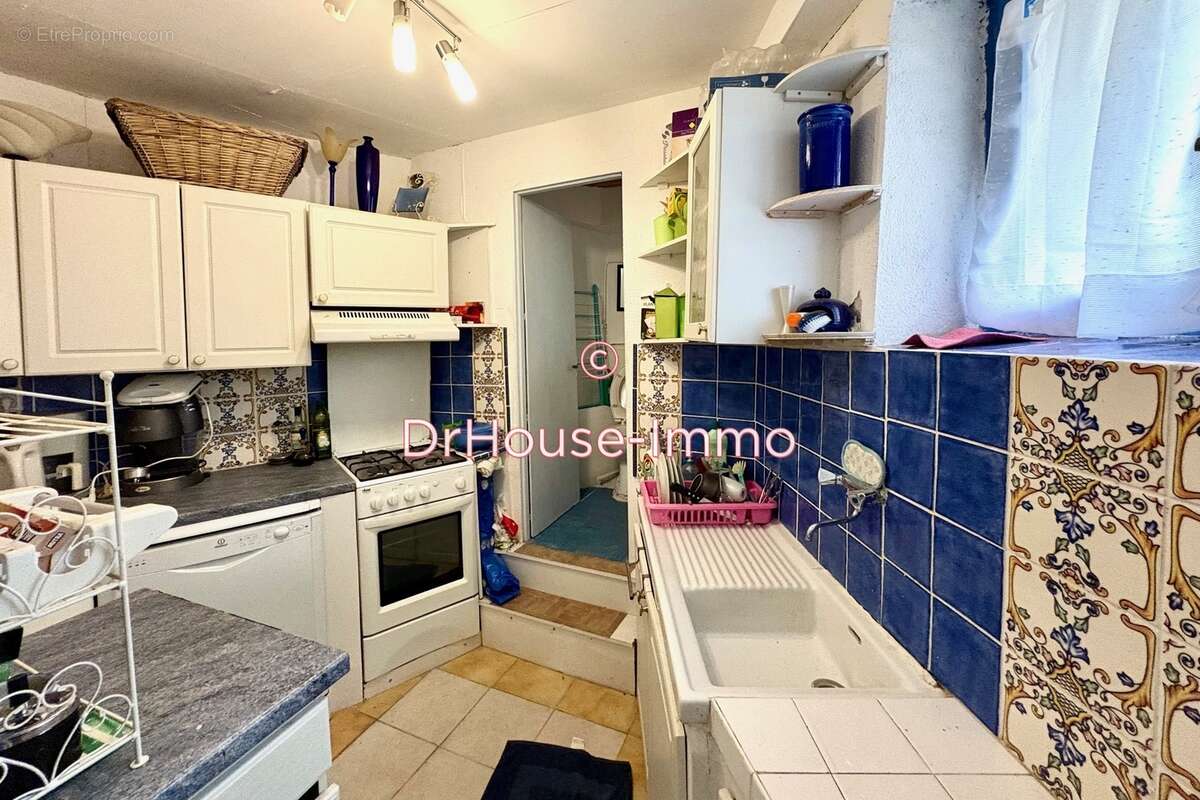 Maison 83 m² à Les Martys  - photo 7