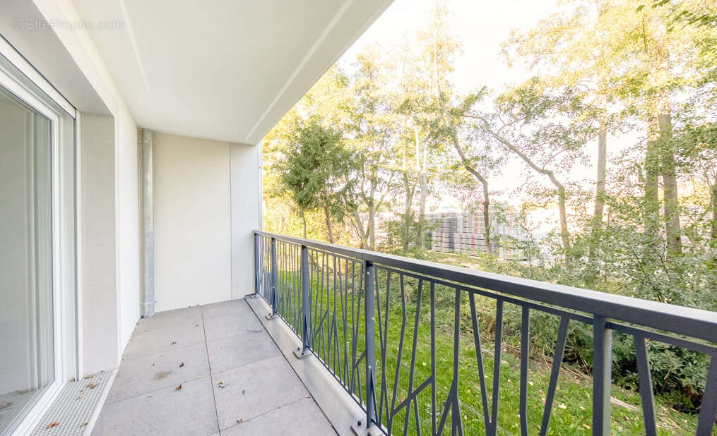 Appartement à OZOIR-LA-FERRIERE