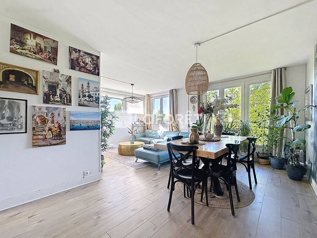 Appartement à CHAMPIGNY-SUR-MARNE