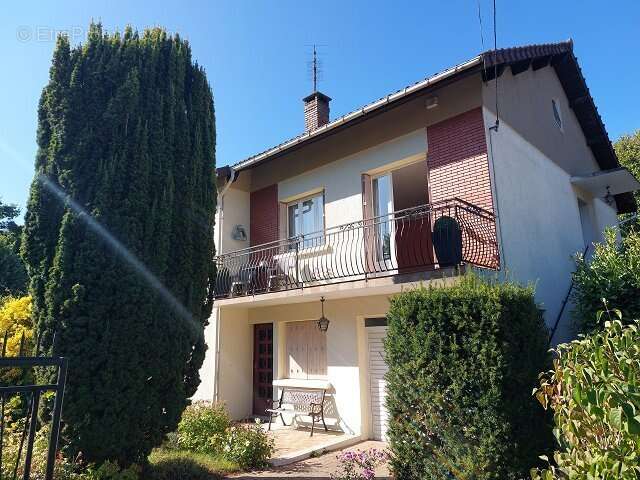 Maison à BOUSSY-SAINT-ANTOINE