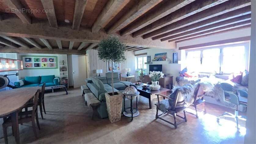 Maison à CHAILLAC