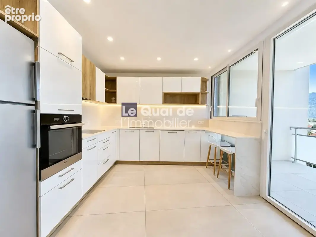 Appartement 95 m² à Aix-Les-Bains  - photo 3