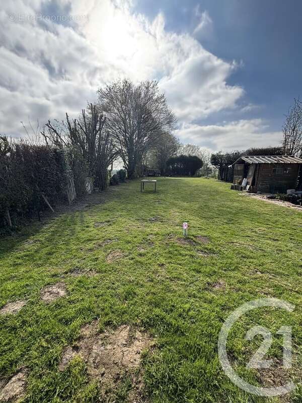 Maison à BRANCOURT-LE-GRAND