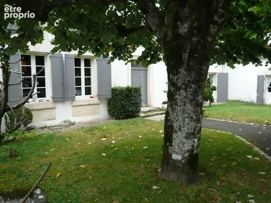 COGNAC - A Vendre Maison de Caractère SAINT BRICE - photo 4