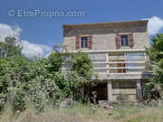 Maison à LES OLLIERES-SUR-EYRIEUX