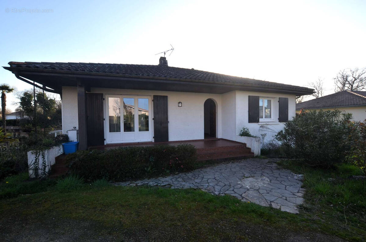 Maison à AIRE-SUR-L'ADOUR