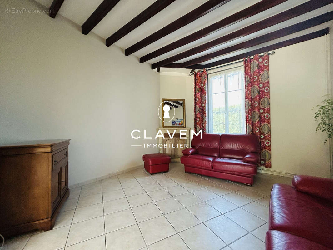 Maison 148 m² à Cavignac  - photo 7