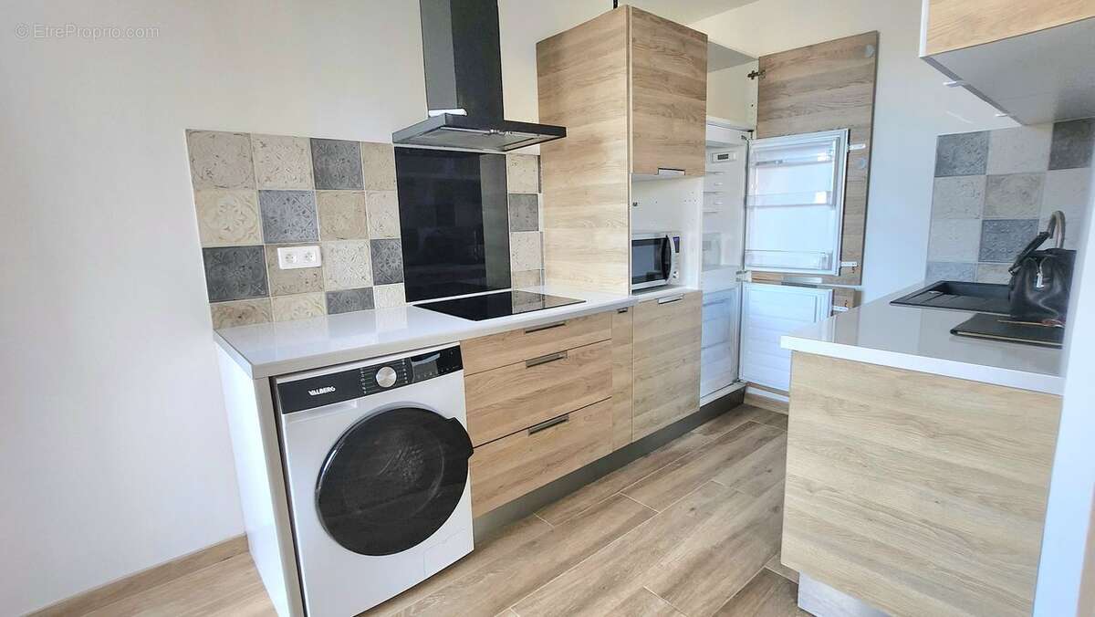 T2 / BALCON / PARKING / CAVE - Appartement à MARSEILLE-13E