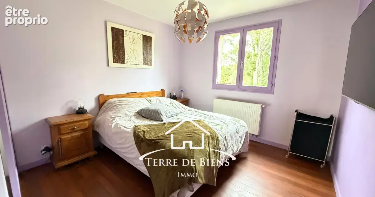 Exclusivité: Maison familiale, 150m2, pièce de vie de 60m2, 4 chambres, vie de plain-pied, sous-sol complet et - photo 9