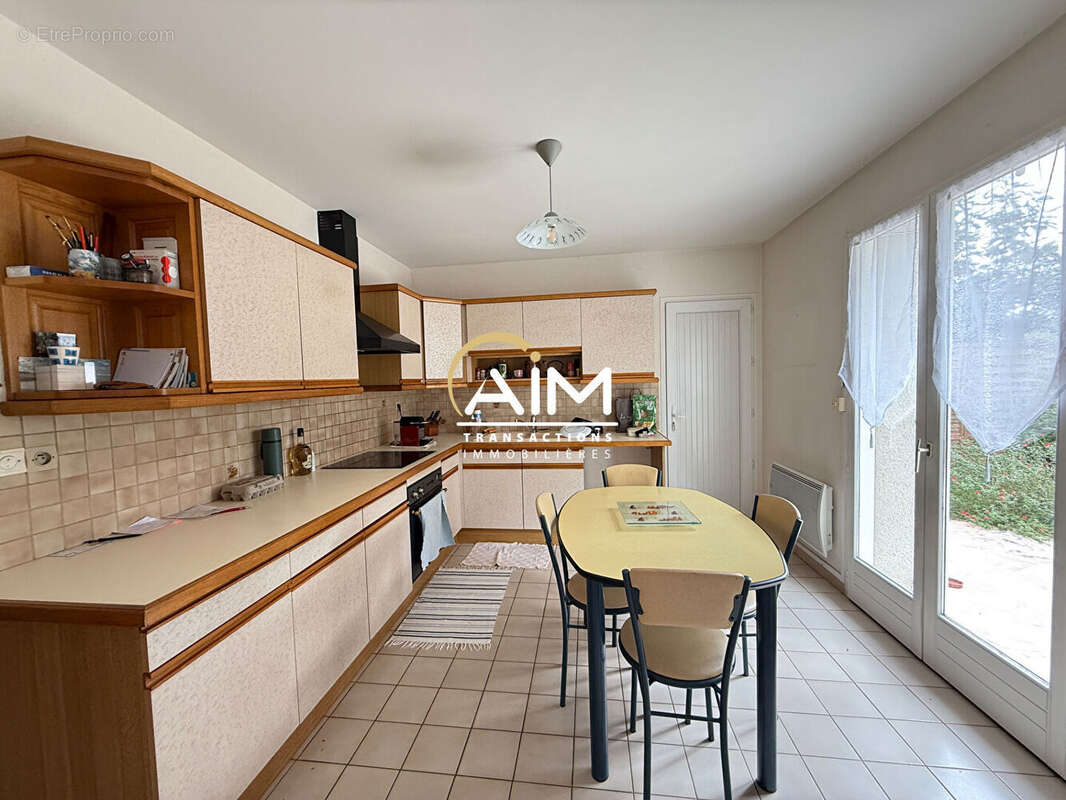 Maison à MONTLOUIS-SUR-LOIRE