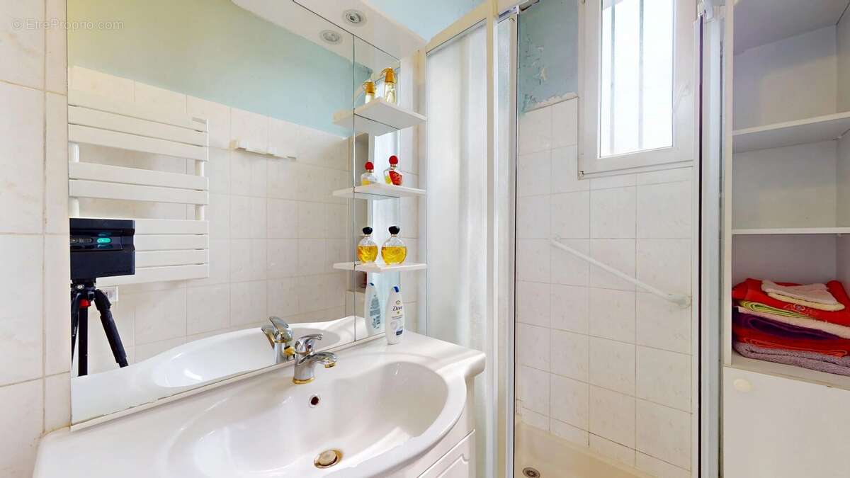 Maison 100 m² à Montfermeil  - photo 9