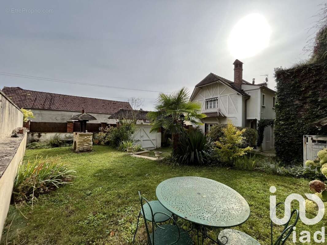 Photo 3 - Maison à LA ROCHE-GUYON