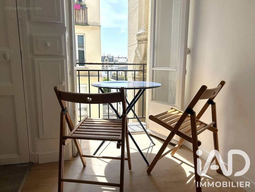 Photo 1 - Appartement à PARIS-15E