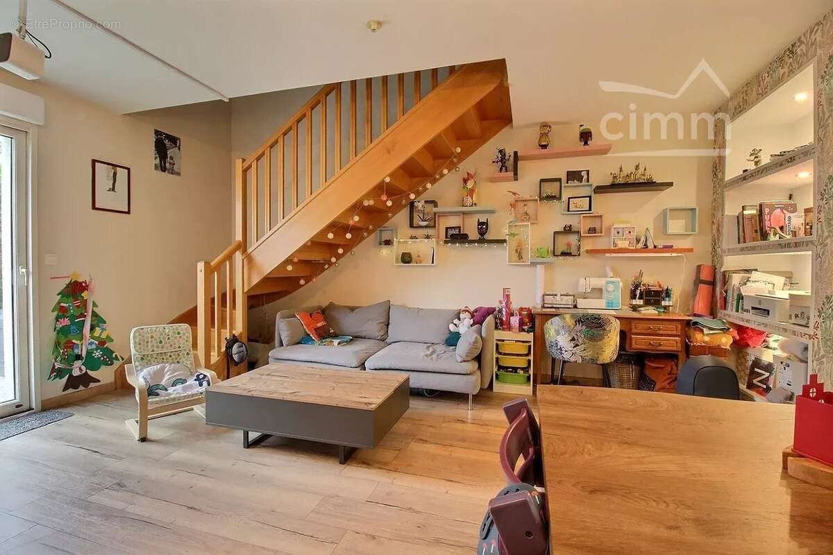 Maison à BALLAN-MIRE