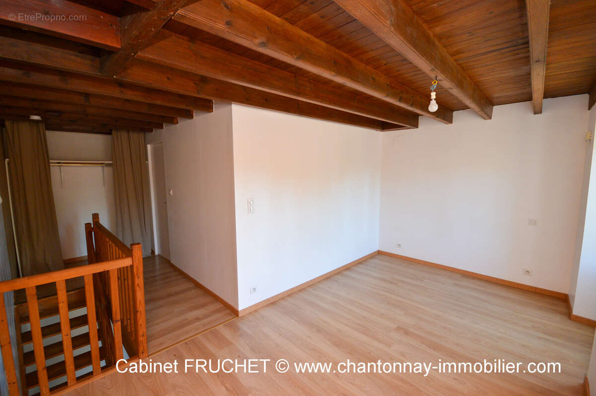 Maison à LA CHATAIGNERAIE