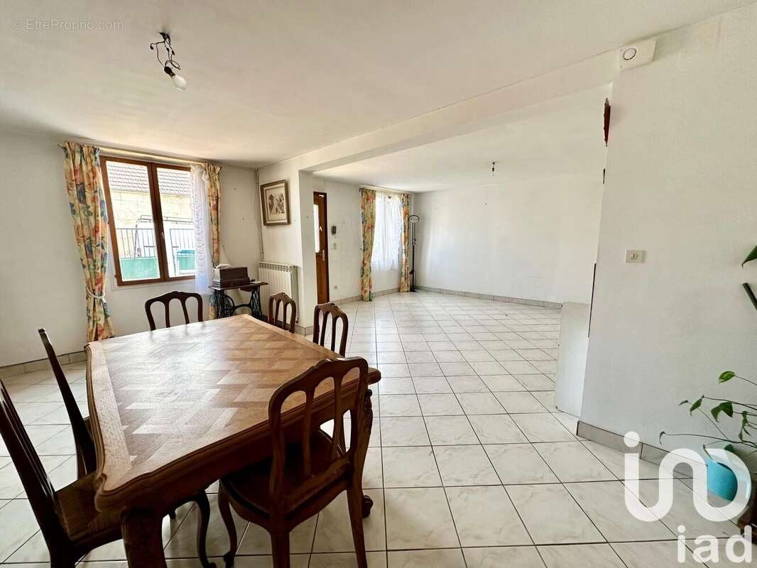 Photo 4 - Maison à ORROUY