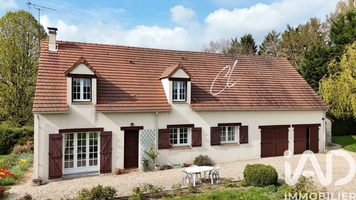 Photo 1 - Maison à DOMATS