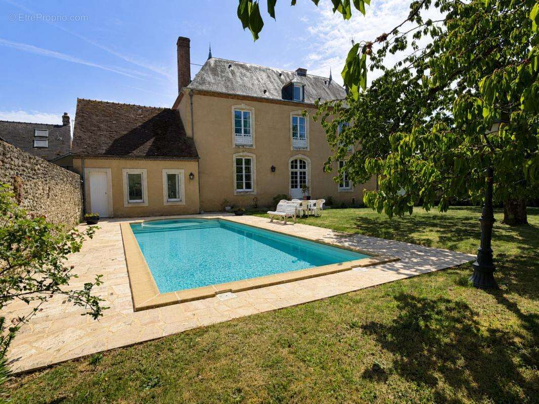 Maison à CORMES