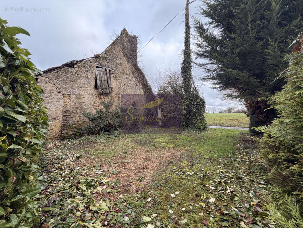 Maison à SURFONDS