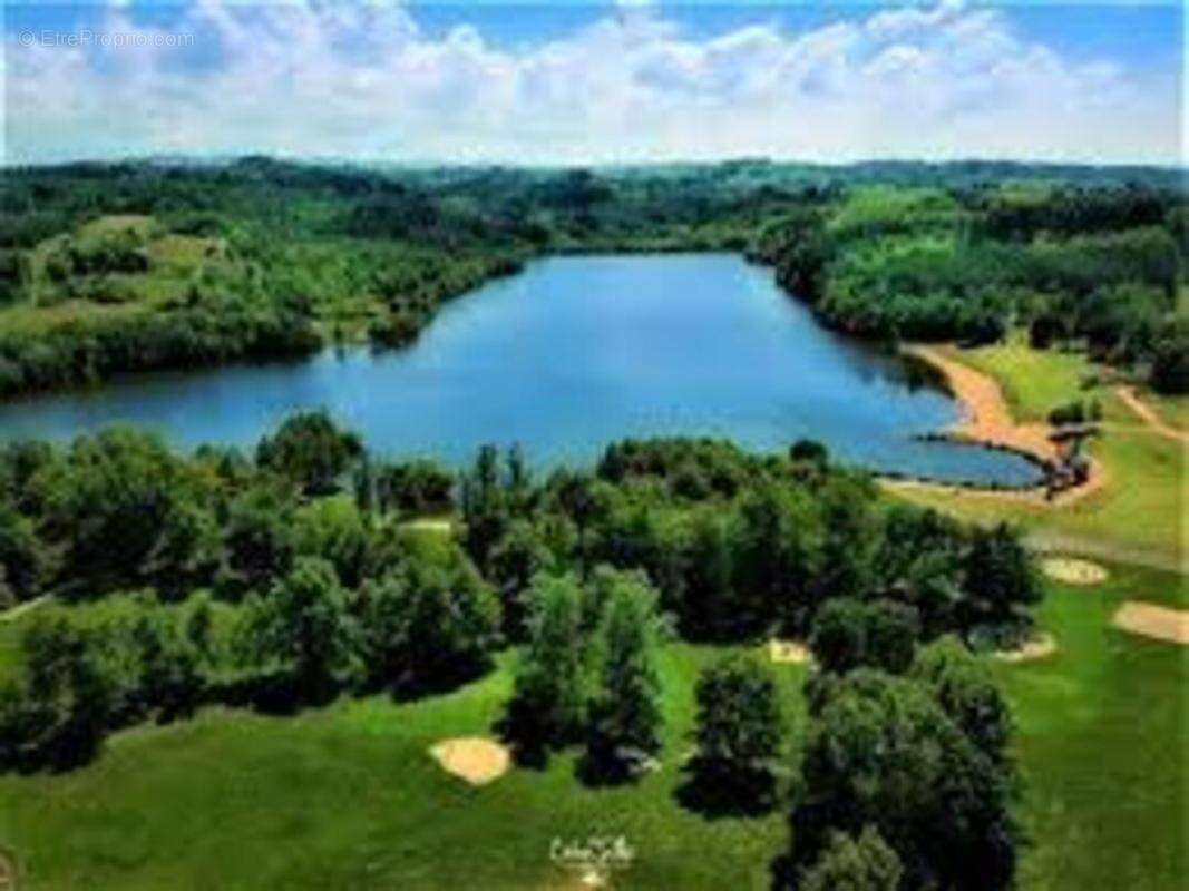 Maison à AUBUSSON-D&#039;AUVERGNE