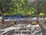 Commerce à ROQUEVAIRE