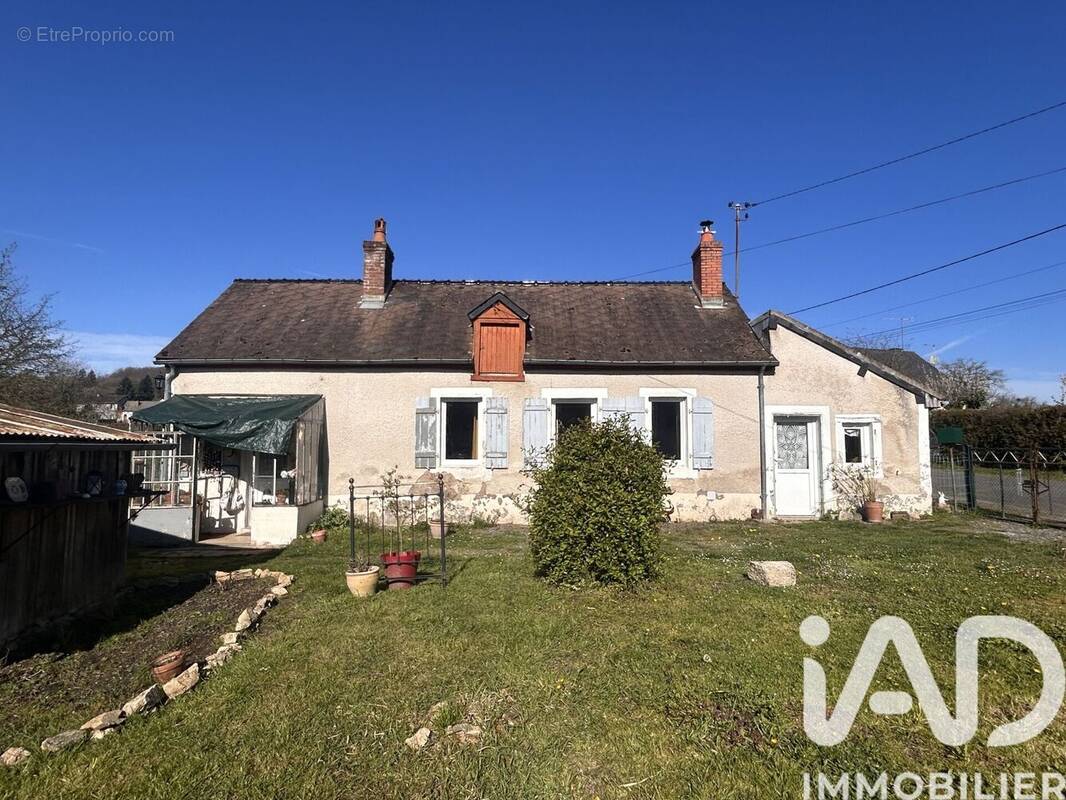 Photo 1 - Maison à LUZY