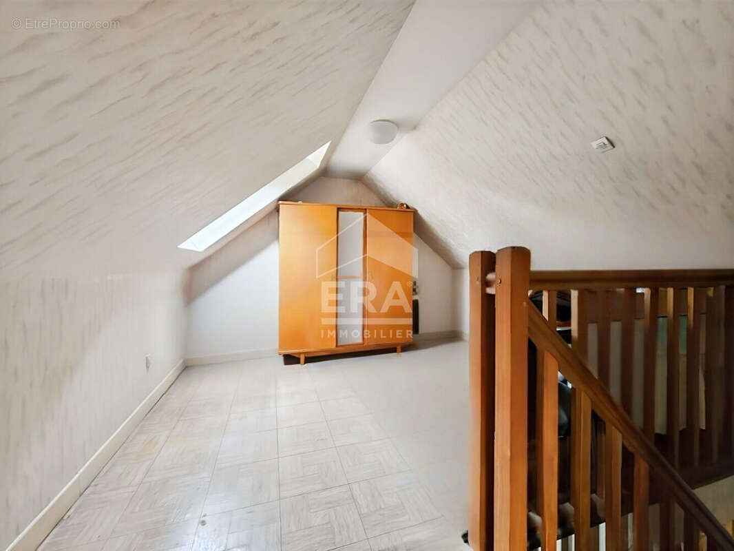 Maison Cesson 6 pièce(s) 94.30 m2 - photo 15