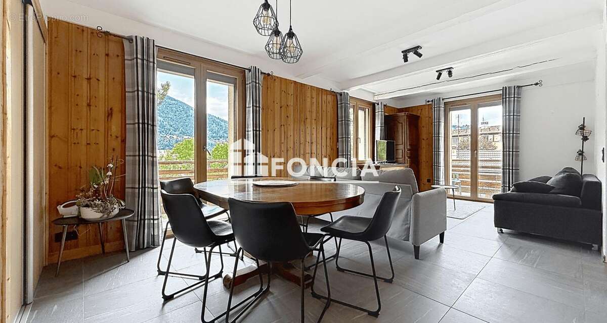Passy chedde  - grande maison comprenant deux appartements et garage - photo 13