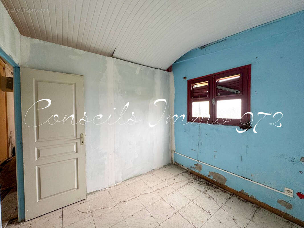 À Vendre   Maison F7 + Dépendance F3   L’Ajoupa-Bouillon - photo 12