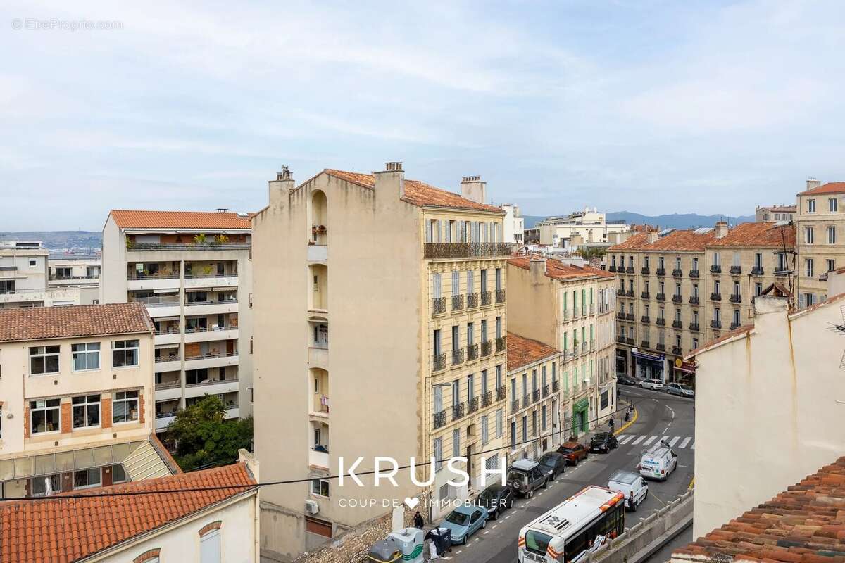 Appartement à MARSEILLE-7E