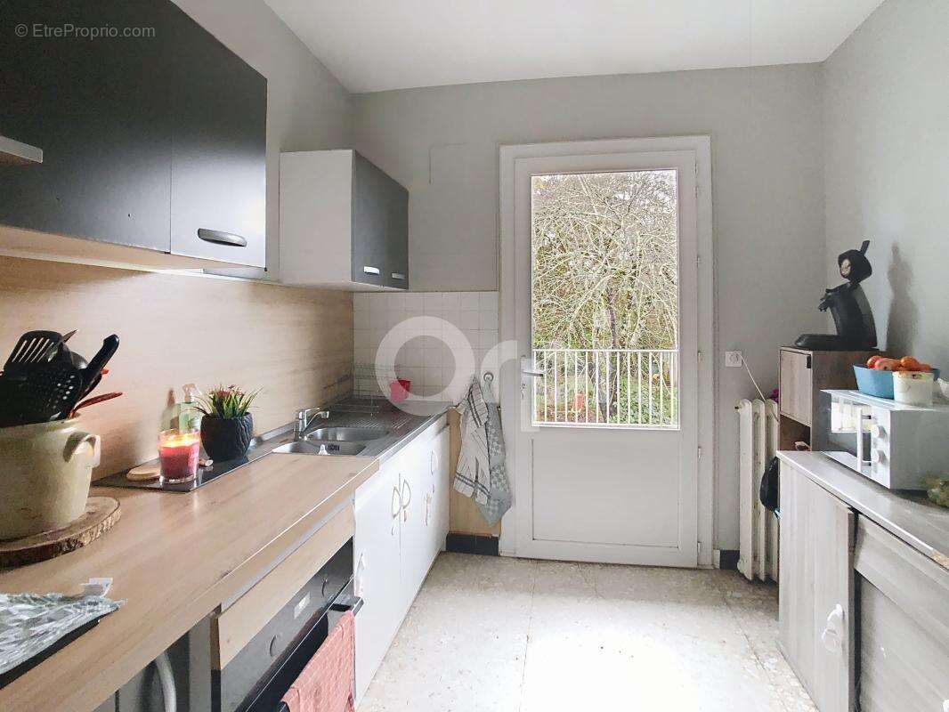 Appartement à TERRASSON-LAVILLEDIEU