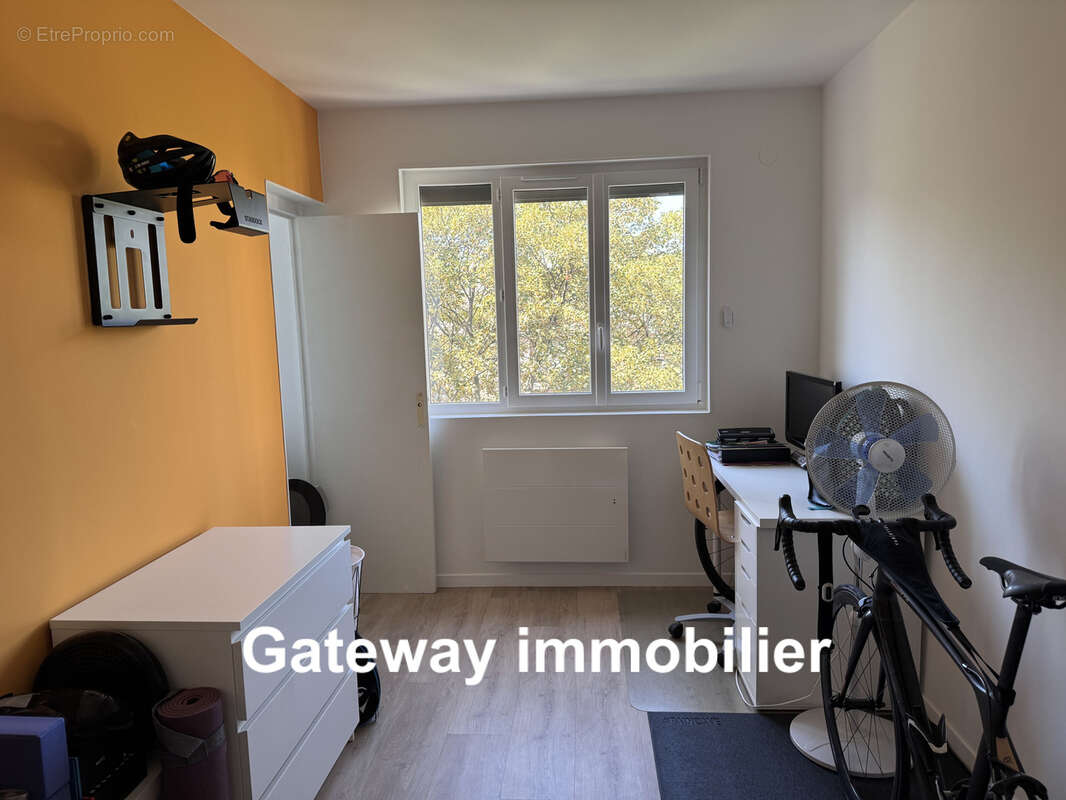 APPARTEMENT TYPE 5 Les salins - Vallières Proximité Jaude CLERMONT FD 63000 - photo 14