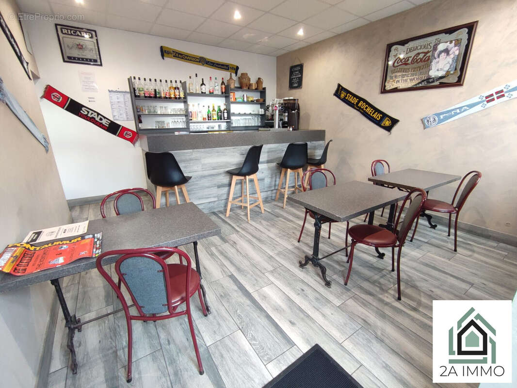 Commerce à SAINT-AVIT