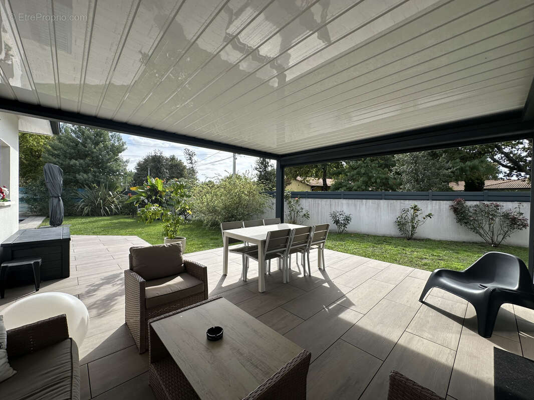 Maison à GUJAN-MESTRAS