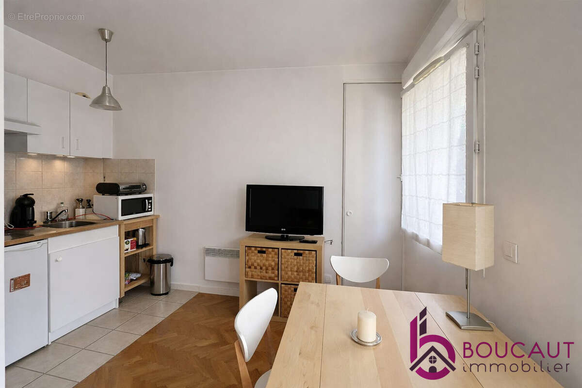 Appartement à LE PLESSIS-ROBINSON