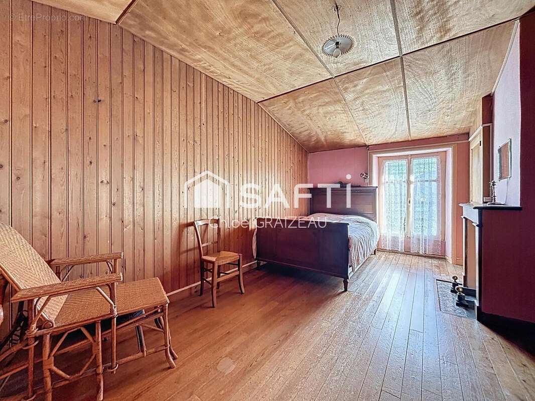 Photo 9 - Maison à LA CHAPELLE-SAINT-LAURENT