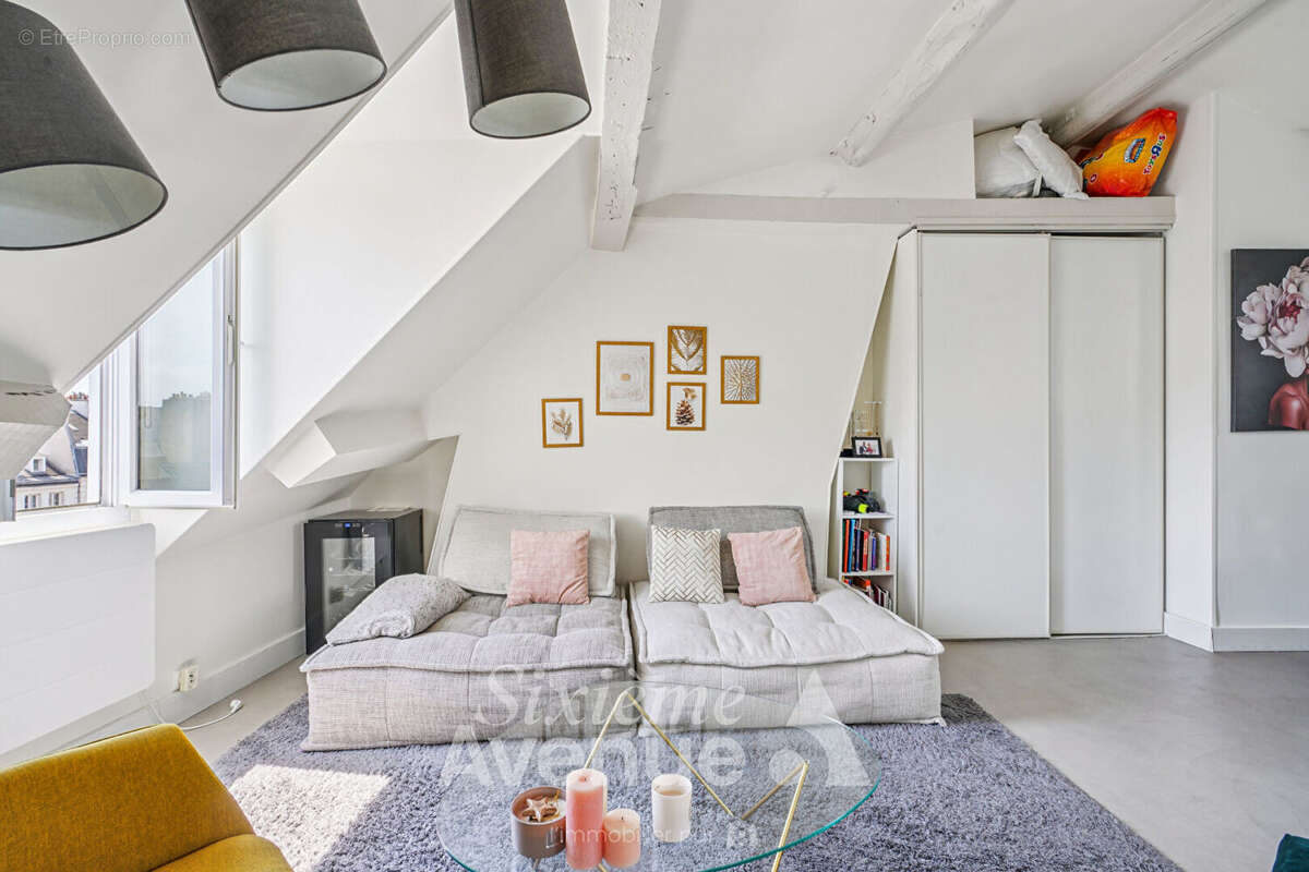 Appartement à PARIS-4E