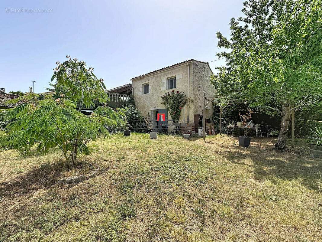 Maison à GAURIAC