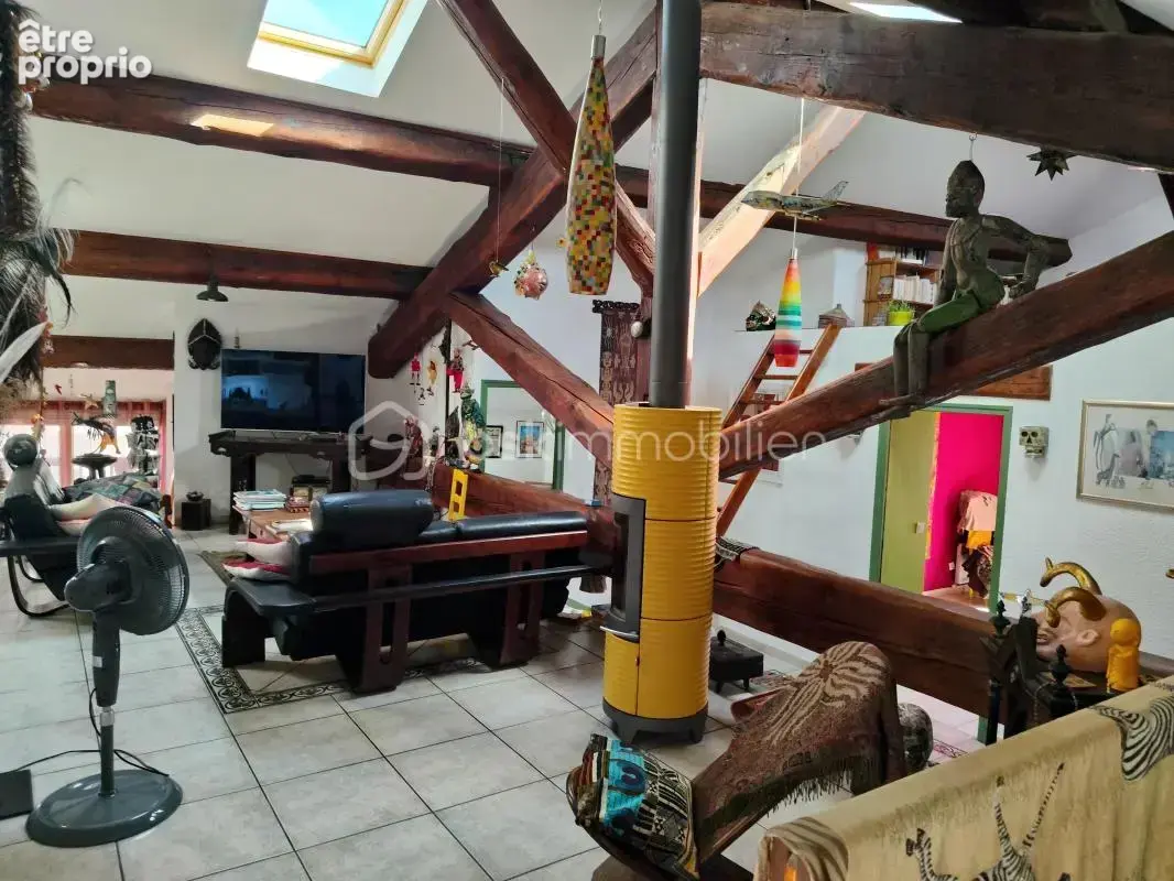 Exclusivite -montescot - rare -superbe appartement de 159m² atypique - photo 2