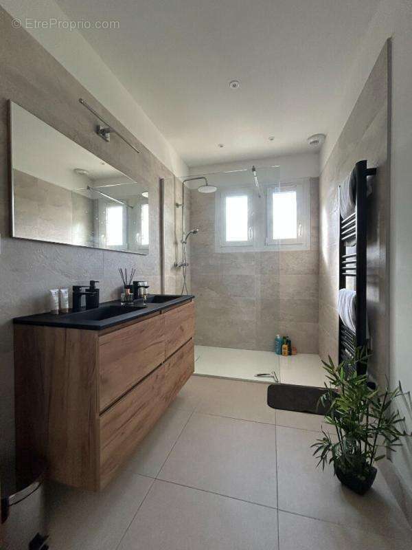 14100 Ouilly le Vicomte Maison plain-pied avec jardin 260 000 Euros - photo 6